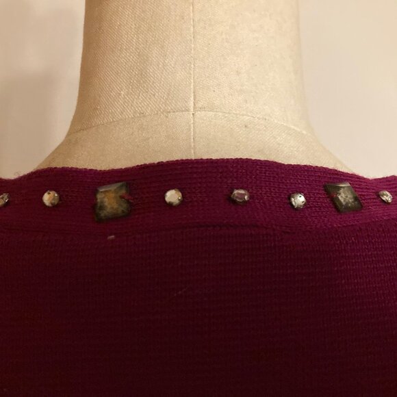 Aurora One Wine Sequin V-Neck Sweater - Picture 6 of 7